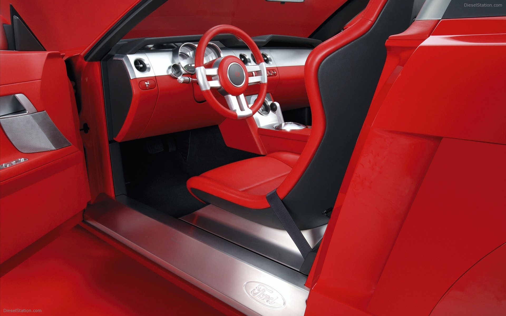 Ford Mustang GT Concept (2004)